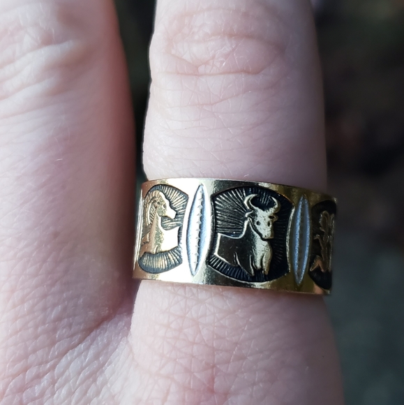Unique Vintage Toledo Spanish Zodiac Damascene Ring - Picture 6 of 9